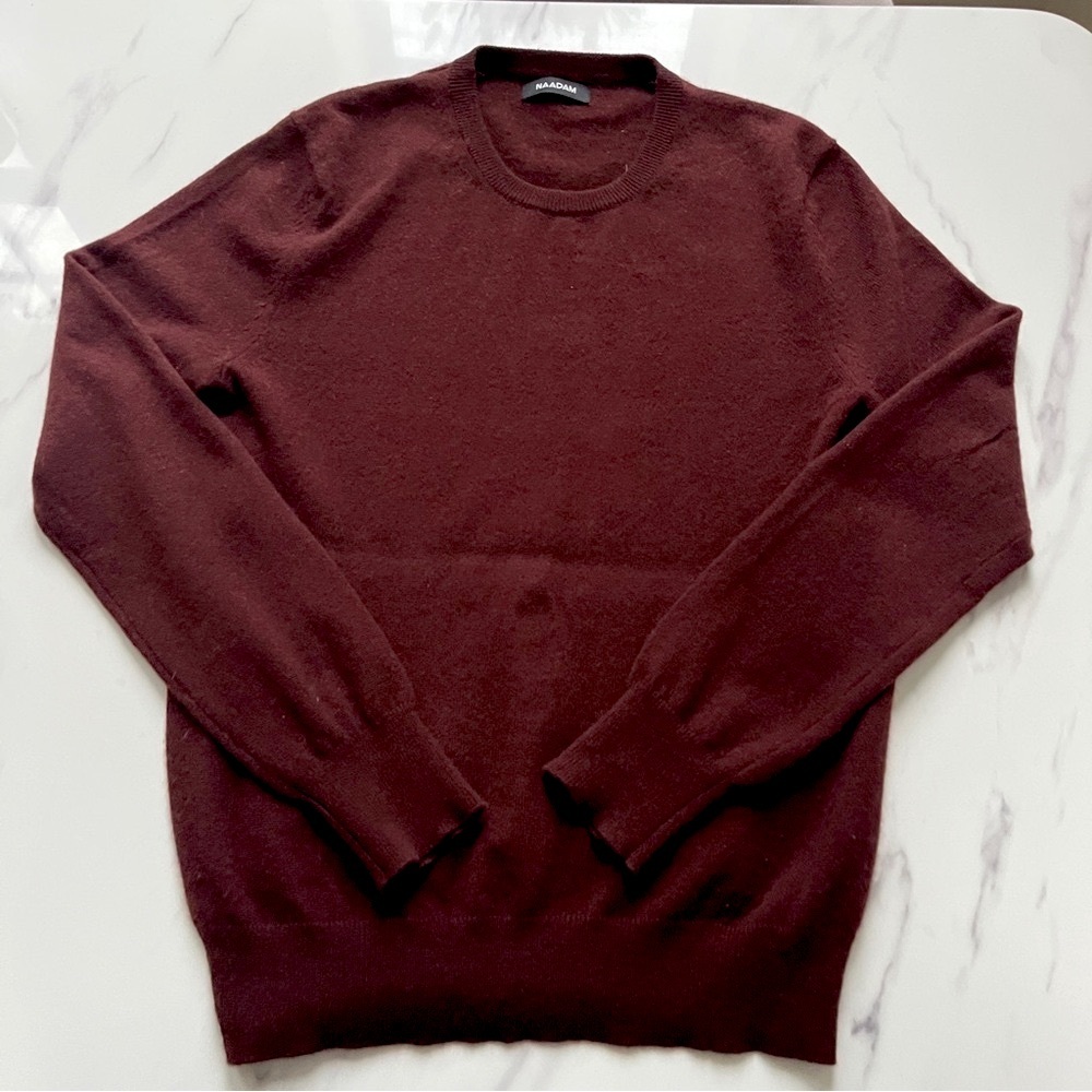 Women’s 100 percent Cashmere Burgundy Sweater New